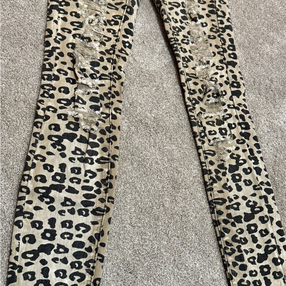 Leopard Print Almost Famous size 1